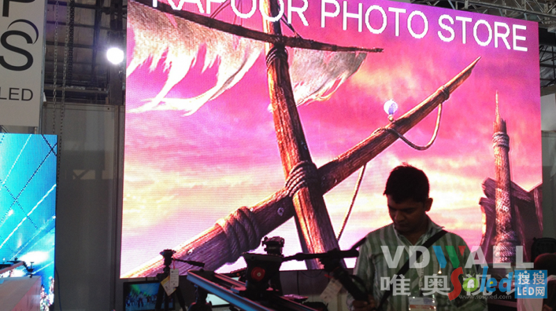 KAPOORչλΨWҕl̎d